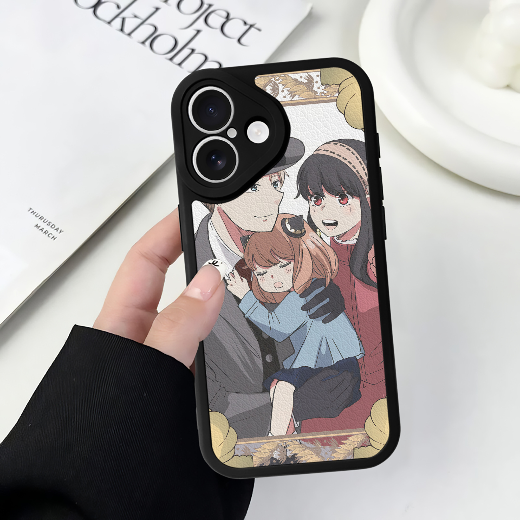 （画像用） SPY×FAMILY间谍家家酒 【iPhone 16シリーズ対応】シリコンスマホケース（レザー調） 材質：シリコン